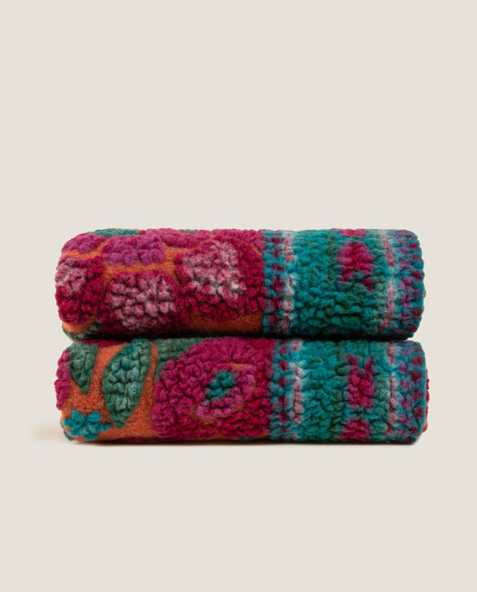 Plaid in Lana Merinos dallo stile deciso come un arazzo