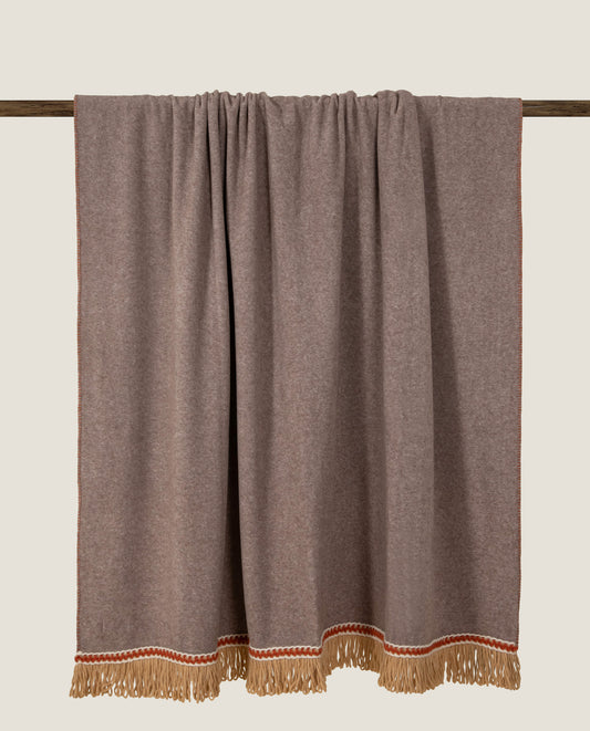 Plaid color tortora con bordo matisse a contrasto