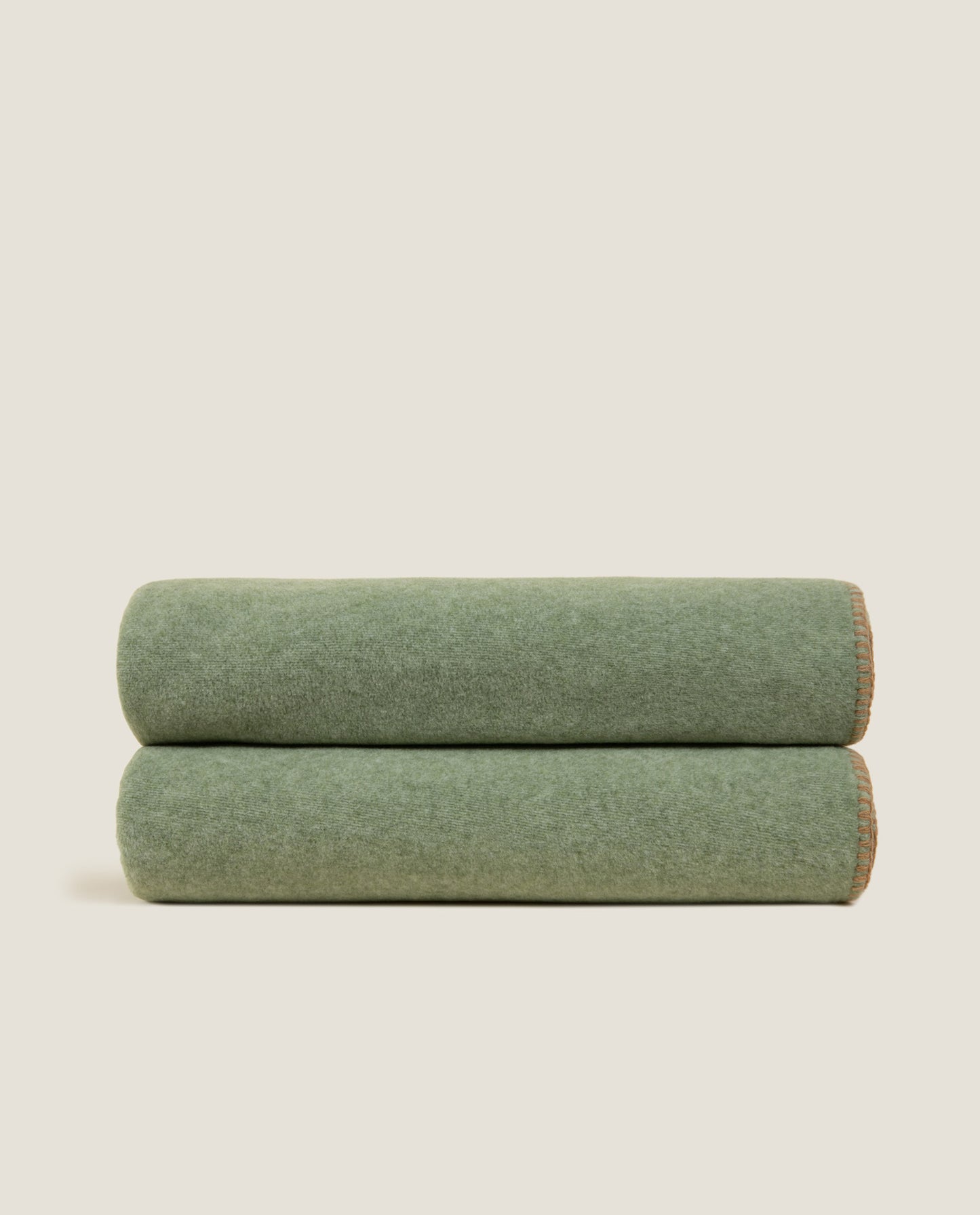 Moss Whipstitch