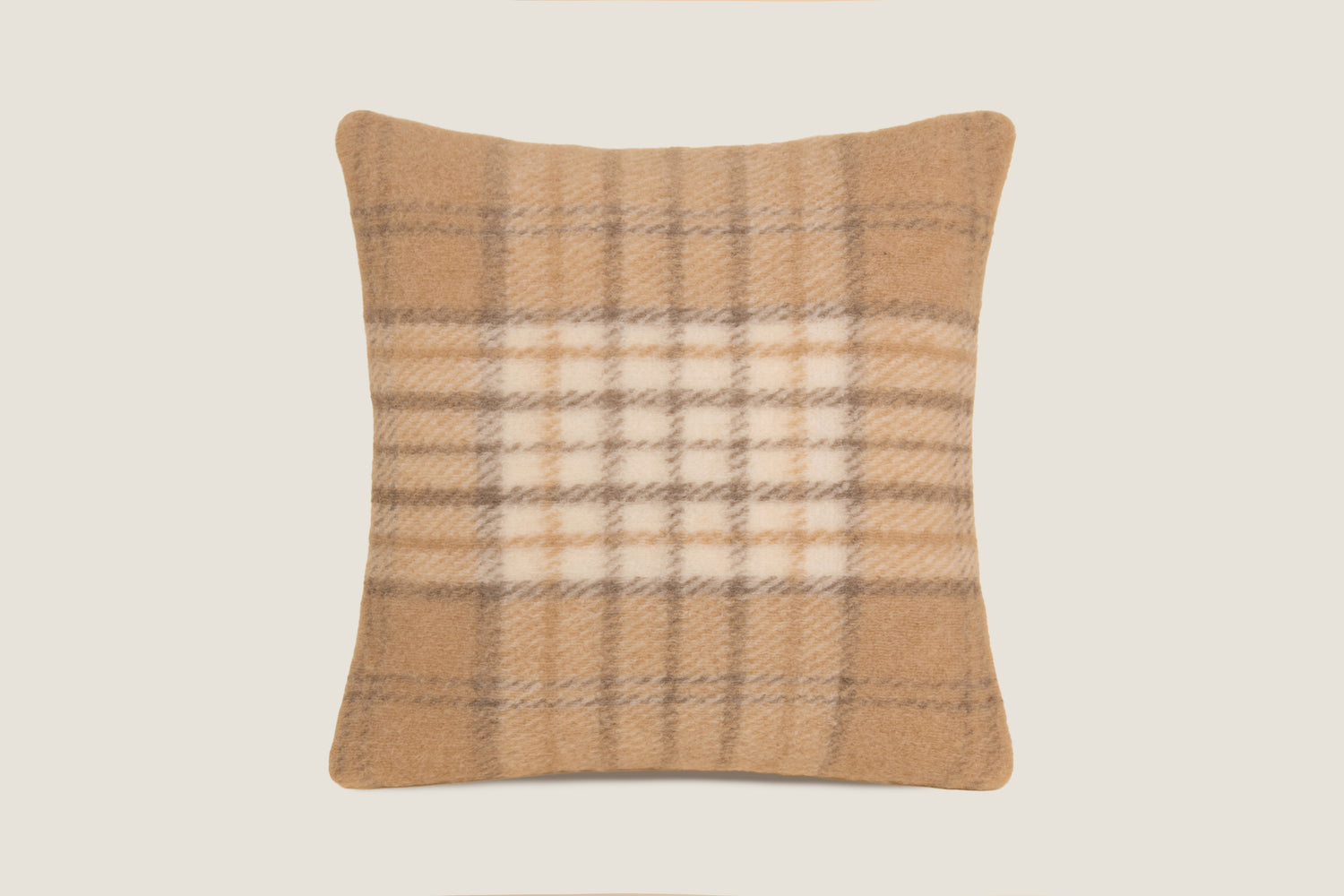 fronte cuscino mary tartan in lana cotta