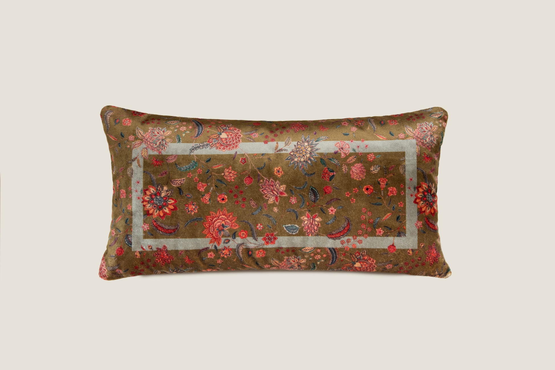 cuscino con motivo ornamentale orientale