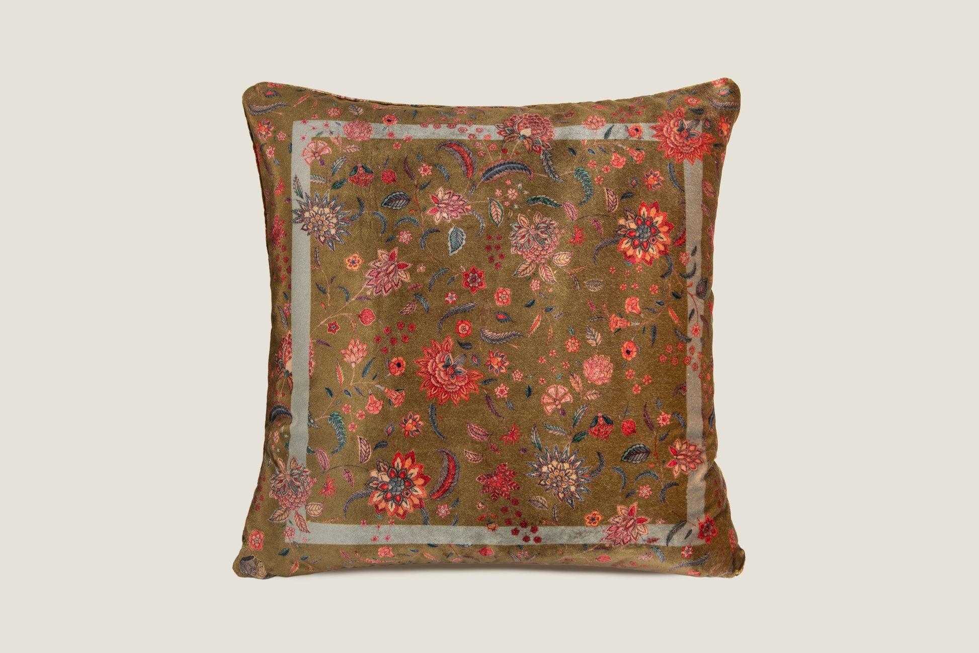 Cuscino 50x50 in Velluto stampato con motivo esotico