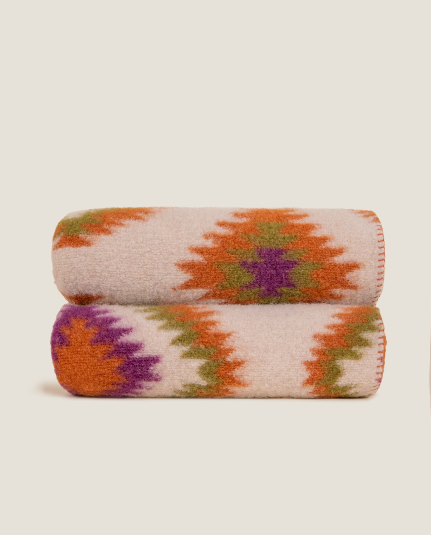 Mary Native Beige – Plain Boiled Wool Plaid