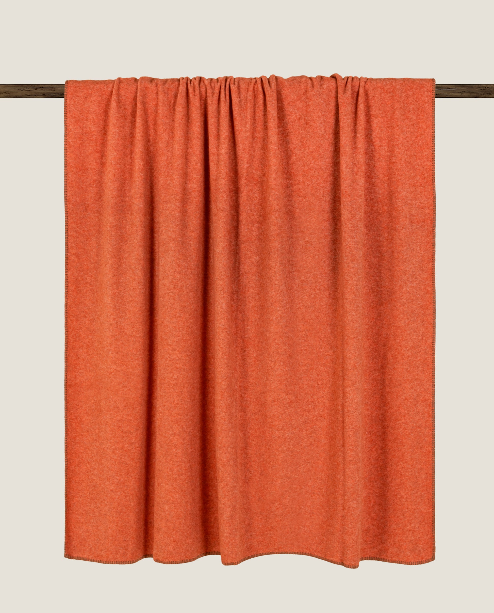 plaid in soft bamboo grs con punto cavallo sellerie color apricot
