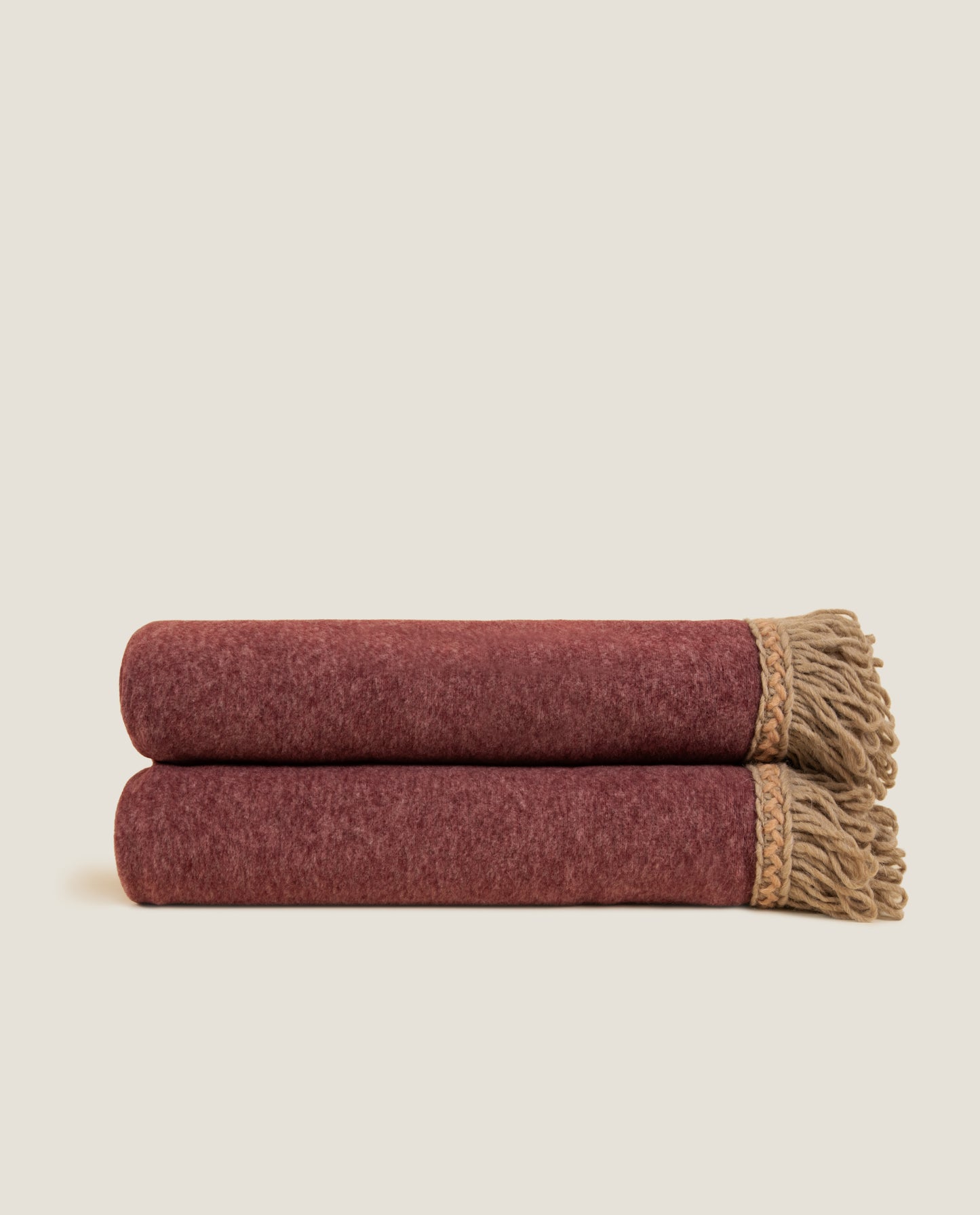 plaid in soft bamboo grs con frangia matisse color burgundy