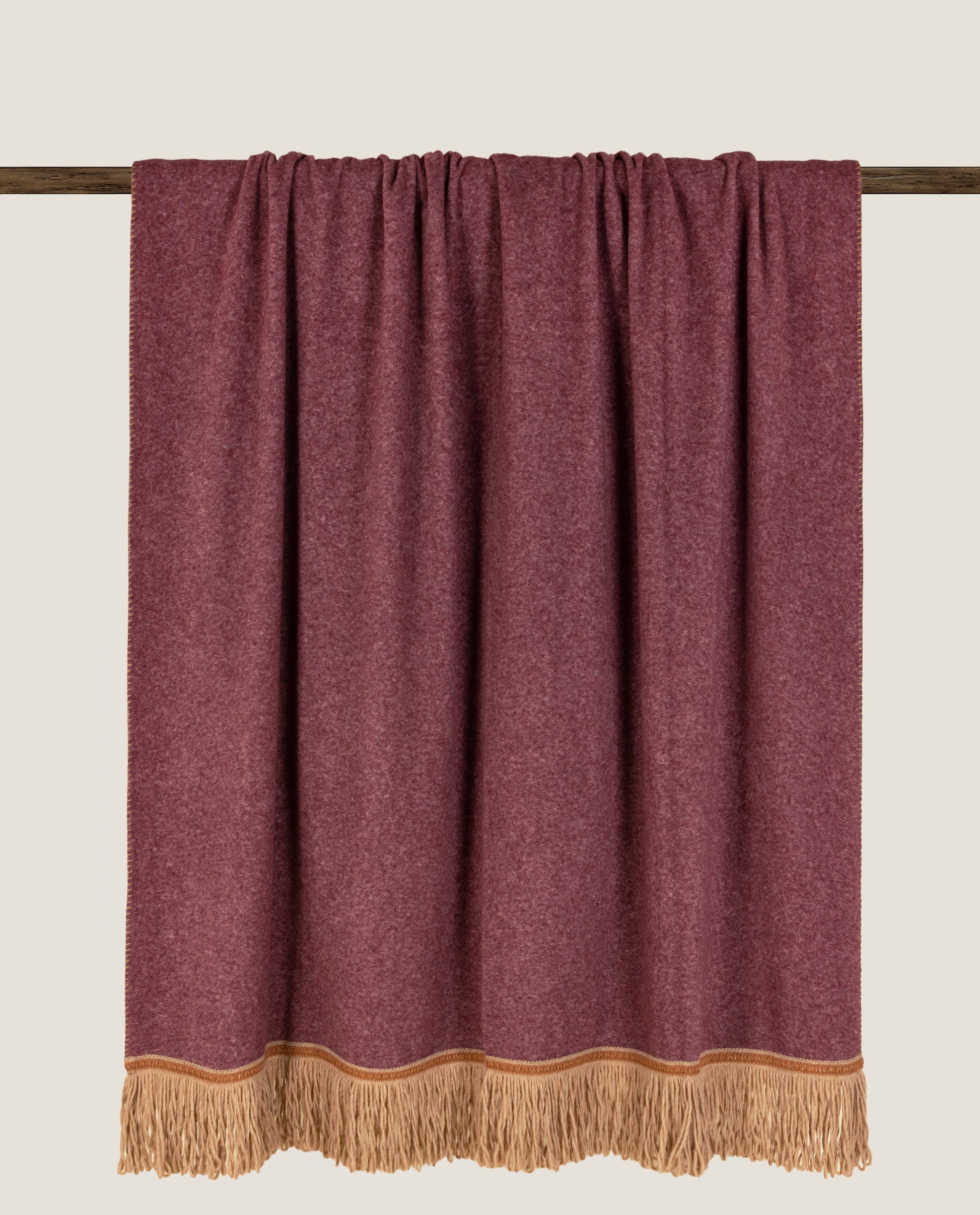 Plaid in soft bamboo con lunga frangia brigitte color burgundy