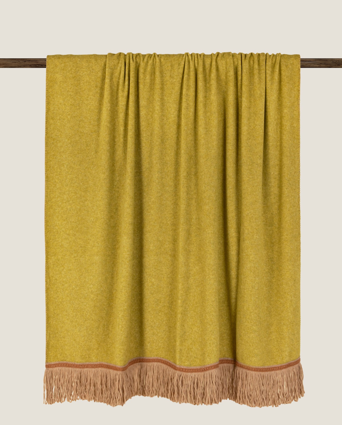 plaid in soft bamboo grs con lunga frangia brigitte color olio