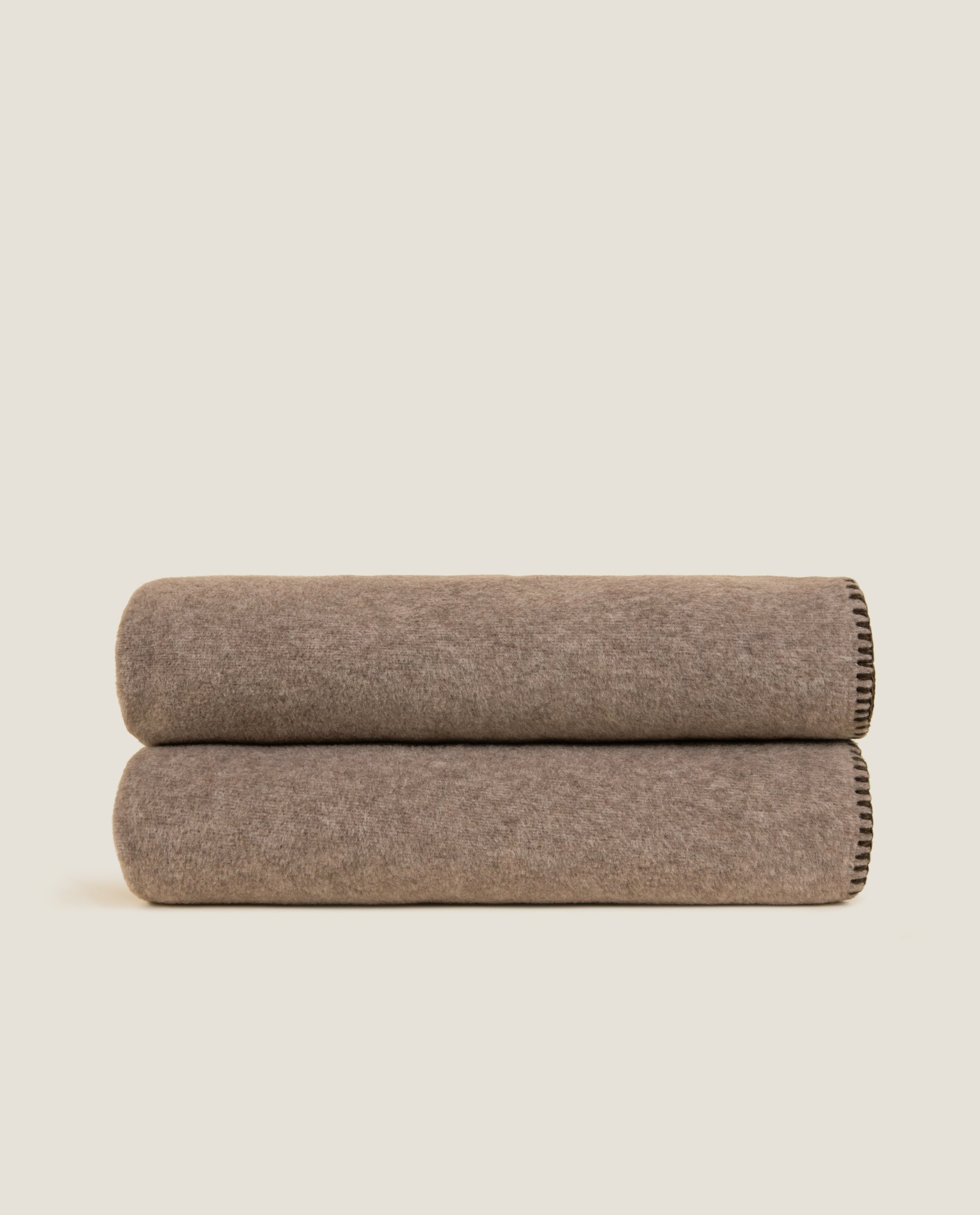 plaid in soft bamboo grs con punto cavallo sellerie color tortora
