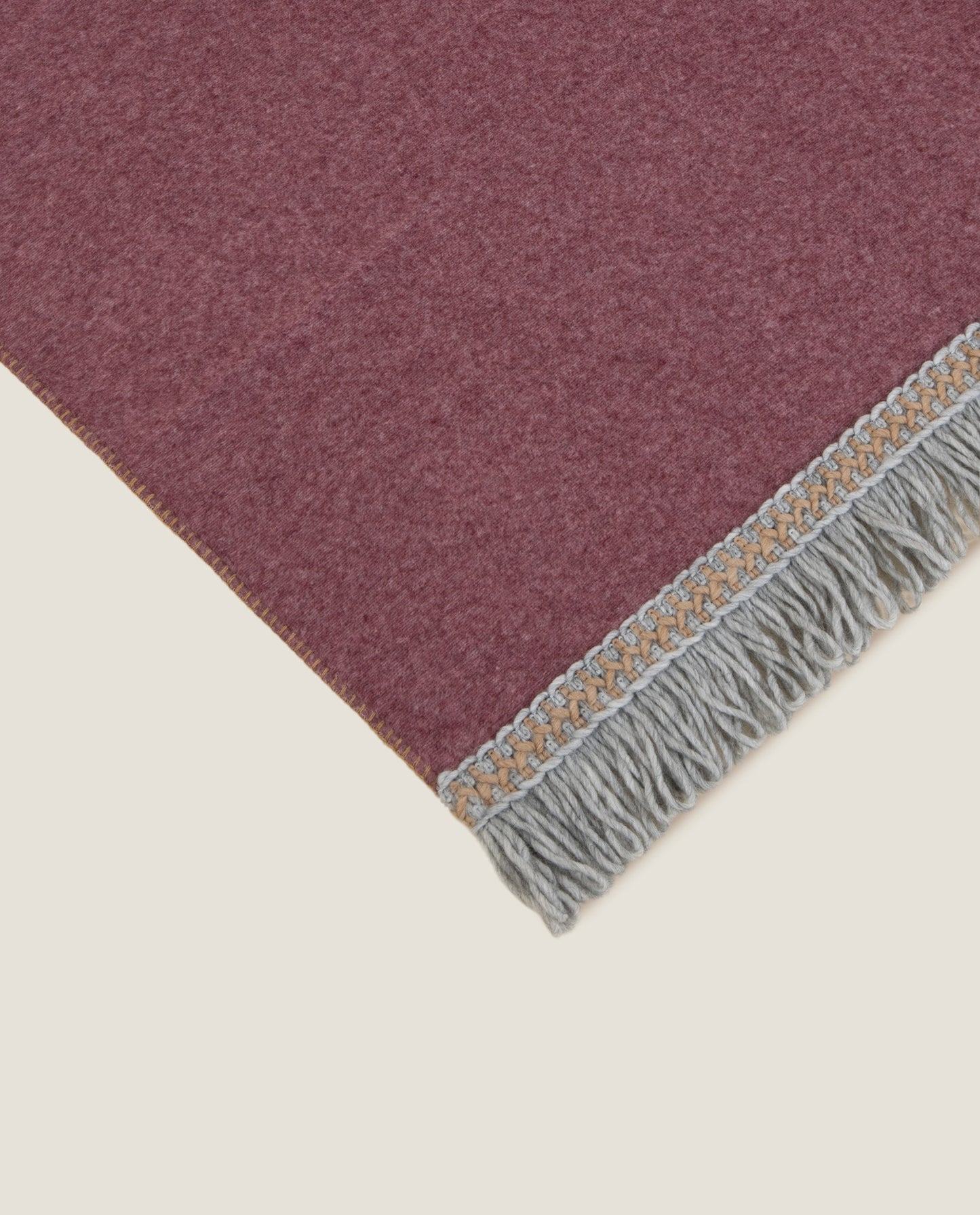 Rousseau Granata - Plaid con Frange in Soft Bamboo GRS