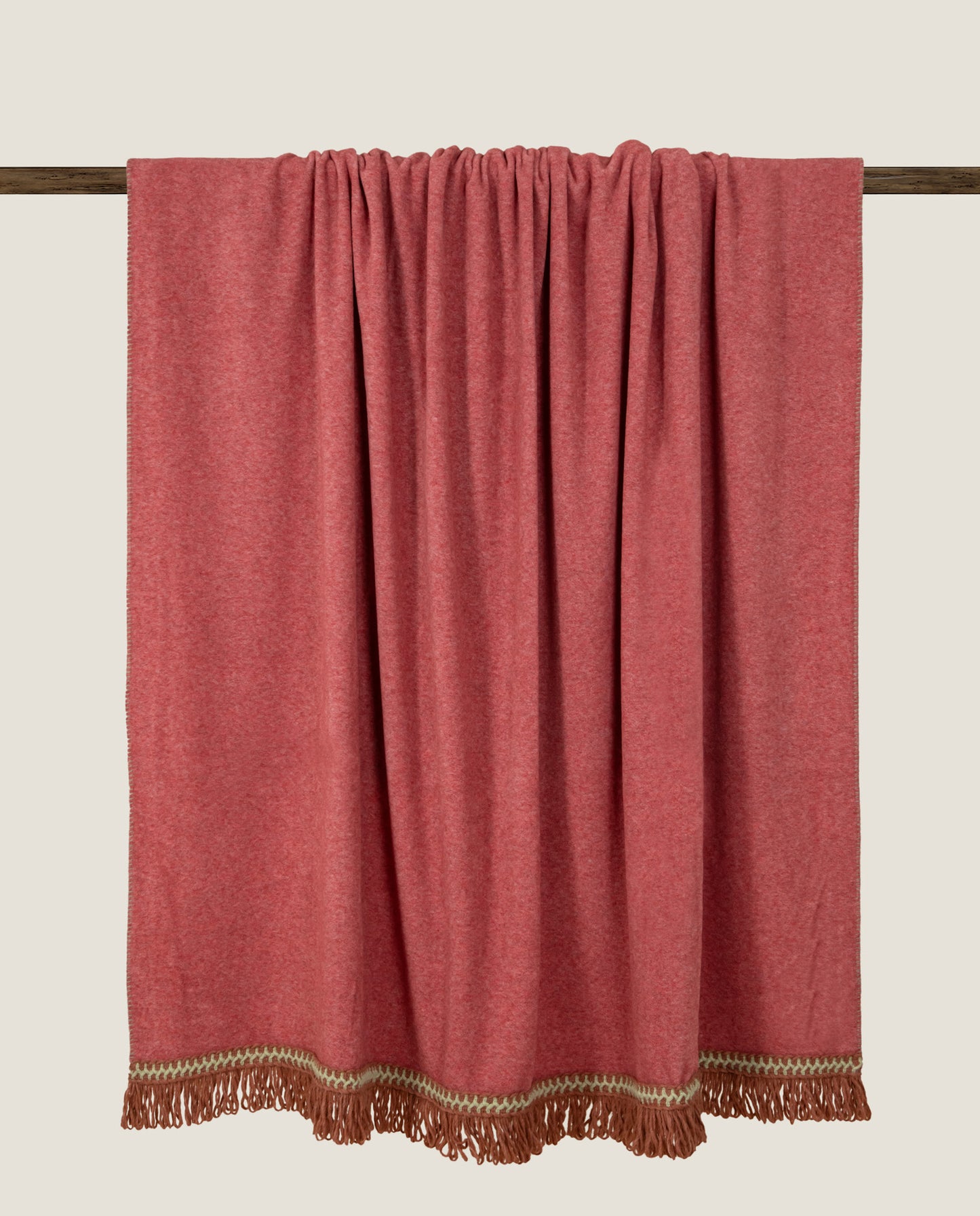 Rousseau Lava - Plaid con Frange in Soft Bamboo GRS